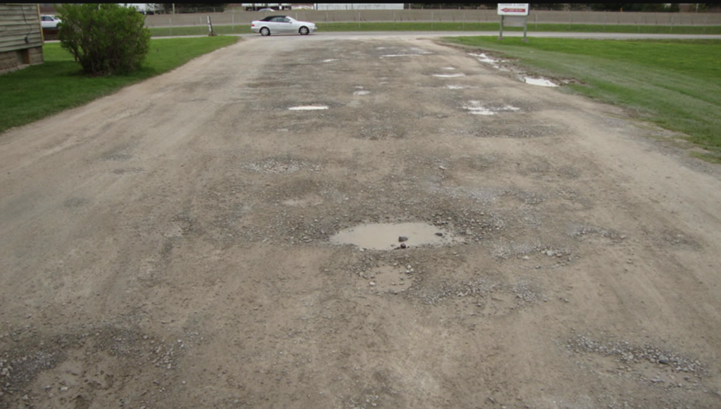 Fixing Dirt Driveway Potholes in Reno, NV